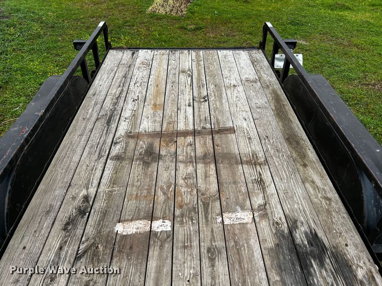 image for item DQ2011 2017 Top Hat  utility trailer