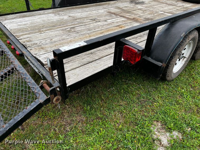 image for item DQ2011 2017 Top Hat  utility trailer