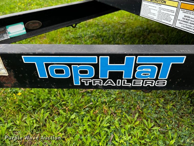 image for item DQ2011 2017 Top Hat  utility trailer