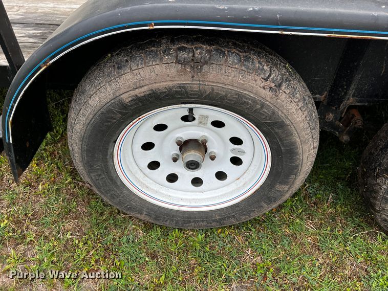 image for item DQ2011 2017 Top Hat  utility trailer