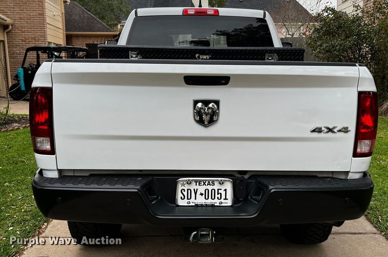 image for item DQ2028 2018 Dodge Ram 2500  Crew Cab pickup truck