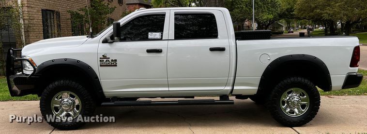 image for item DQ2028 2018 Dodge Ram 2500  Crew Cab pickup truck