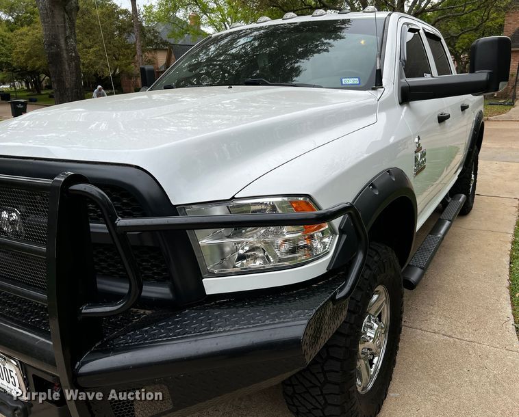 image for item DQ2028 2018 Dodge Ram 2500  Crew Cab pickup truck