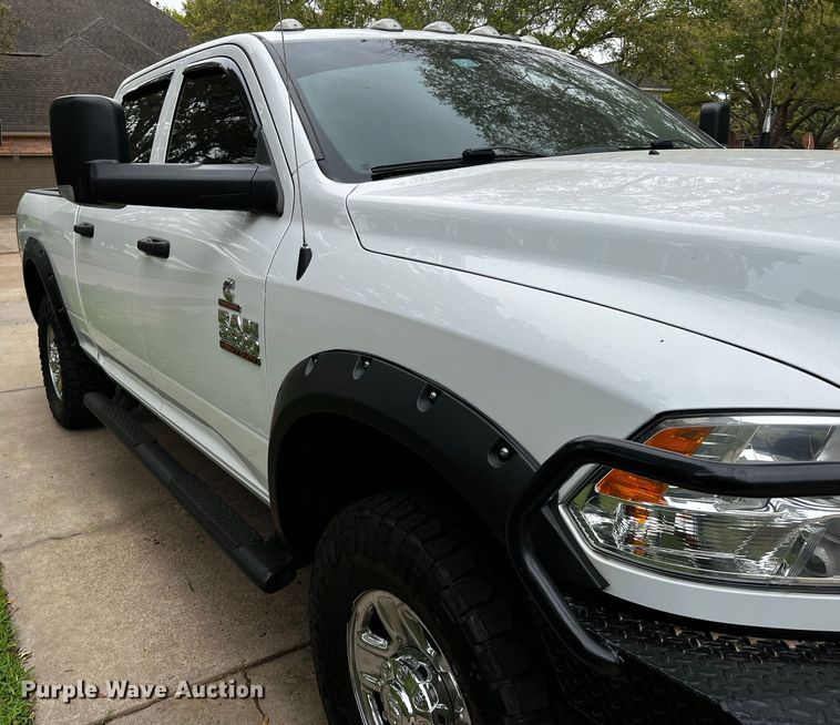 image for item DQ2028 2018 Dodge Ram 2500  Crew Cab pickup truck