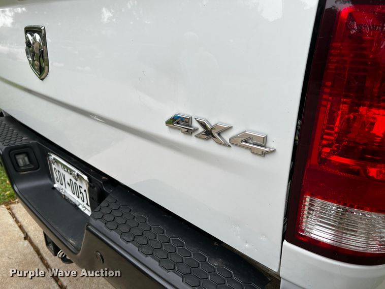 image for item DQ2028 2018 Dodge Ram 2500  Crew Cab pickup truck