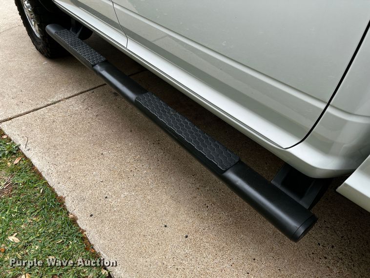 image for item DQ2028 2018 Dodge Ram 2500  Crew Cab pickup truck