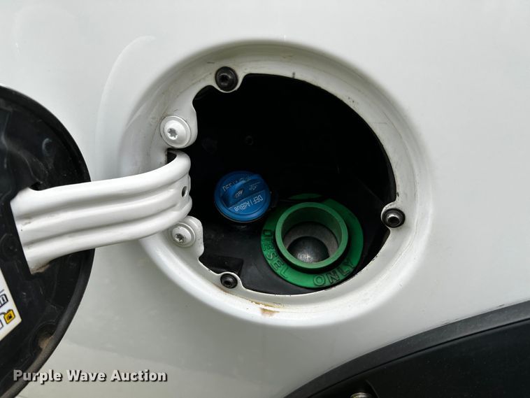 image for item DQ2028 2018 Dodge Ram 2500  Crew Cab pickup truck