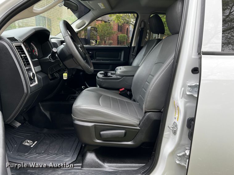 image for item DQ2028 2018 Dodge Ram 2500  Crew Cab pickup truck