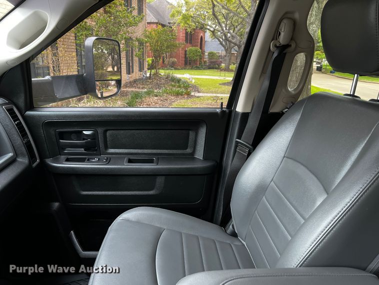 image for item DQ2028 2018 Dodge Ram 2500  Crew Cab pickup truck