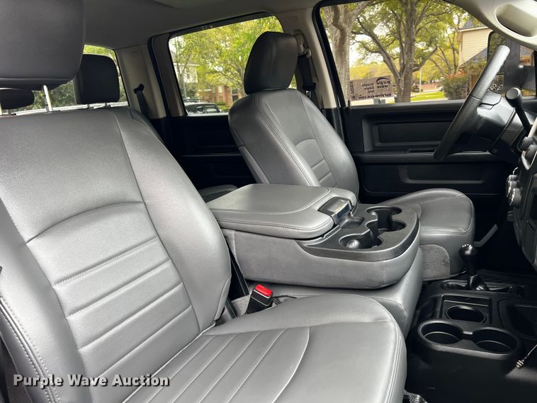 image for item DQ2028 2018 Dodge Ram 2500  Crew Cab pickup truck