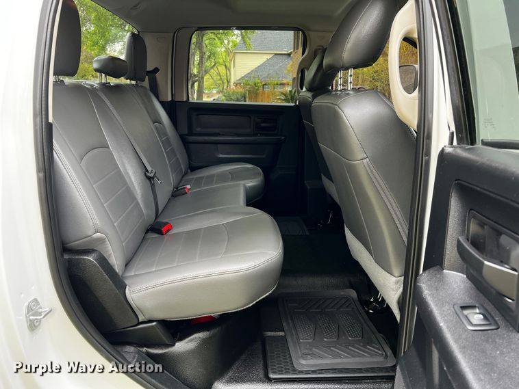 image for item DQ2028 2018 Dodge Ram 2500  Crew Cab pickup truck