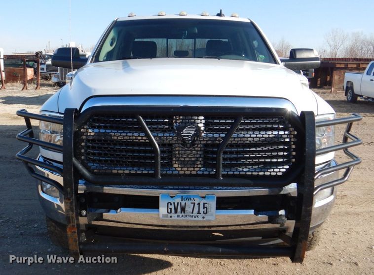 image for item DR4505 2017 Dodge Ram 2500HD Big Horn  Crew Cab pickup truck