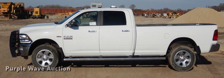 image for item DR4505 2017 Dodge Ram 2500HD Big Horn  Crew Cab pickup truck