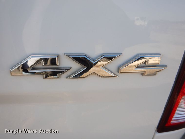 image for item DR4505 2017 Dodge Ram 2500HD Big Horn  Crew Cab pickup truck