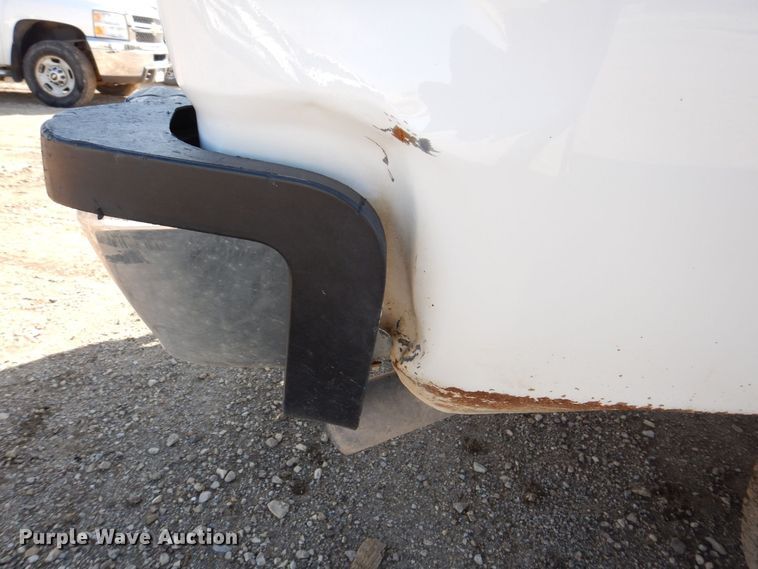 image for item DR4509 2013 Chervolet Silverado 2500HD  Ext. Cab pickup truck