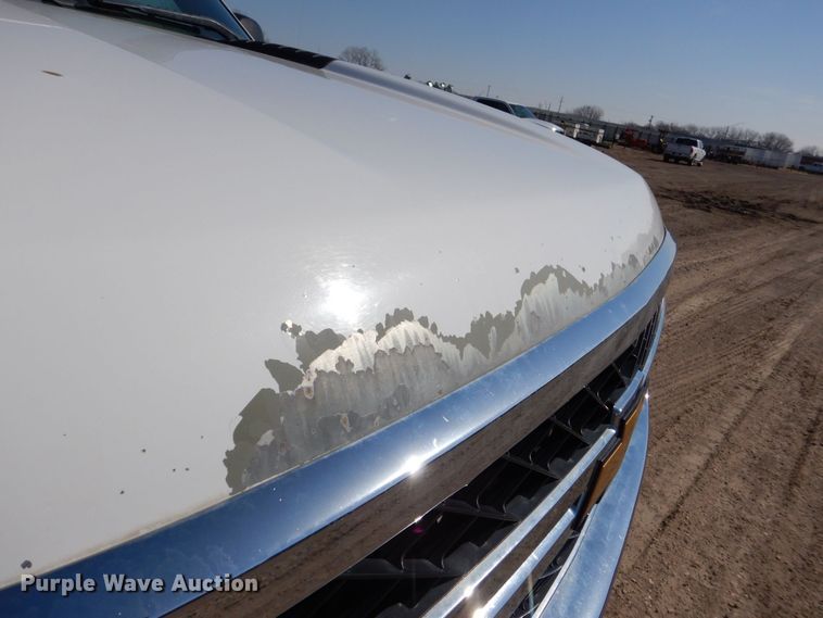 image for item DR4509 2013 Chervolet Silverado 2500HD  Ext. Cab pickup truck