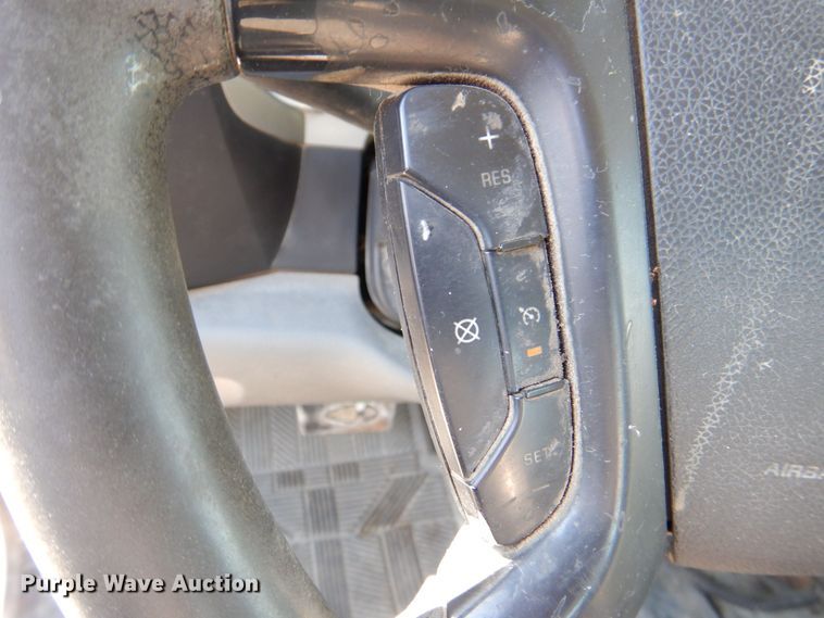 image for item DR4509 2013 Chervolet Silverado 2500HD  Ext. Cab pickup truck