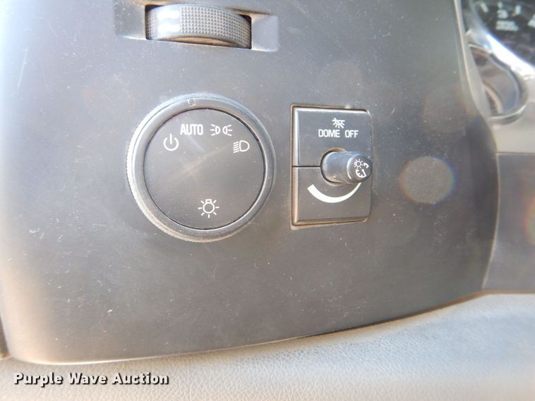 image for item DR4509 2013 Chervolet Silverado 2500HD  Ext. Cab pickup truck