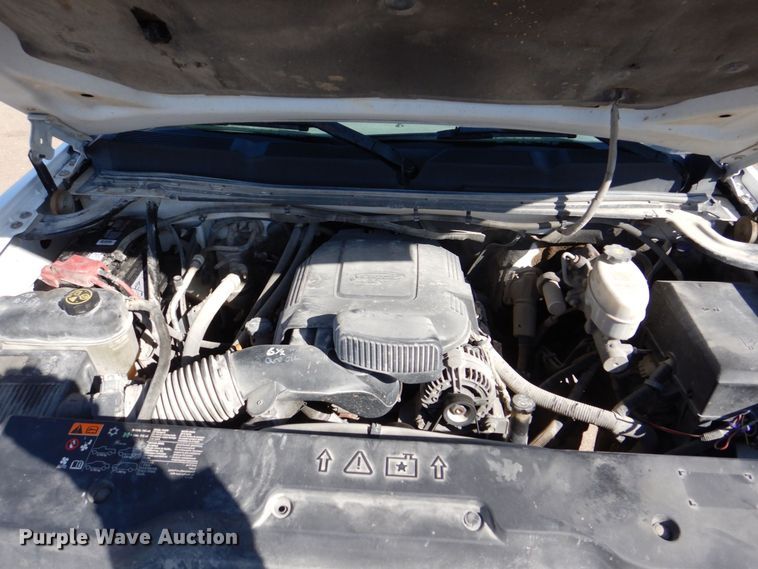 image for item DR4509 2013 Chervolet Silverado 2500HD  Ext. Cab pickup truck