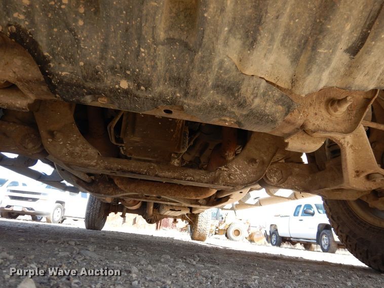 image for item DR4509 2013 Chervolet Silverado 2500HD  Ext. Cab pickup truck