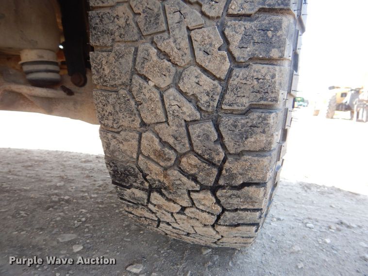 image for item DR4509 2013 Chervolet Silverado 2500HD  Ext. Cab pickup truck