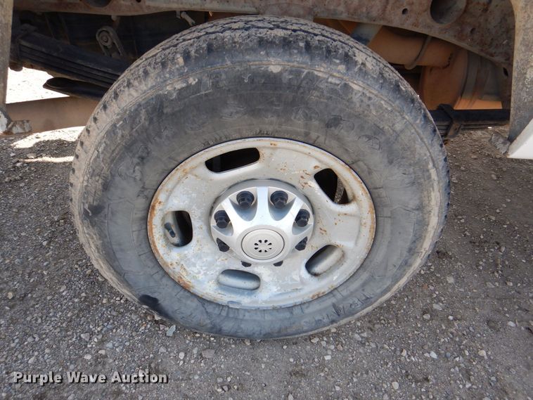 image for item DR4509 2013 Chervolet Silverado 2500HD  Ext. Cab pickup truck