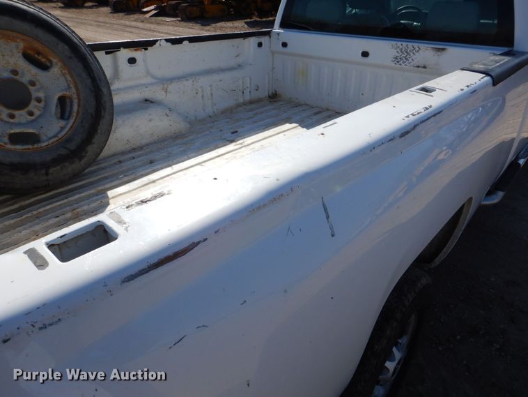 image for item DR4510 2013 Chevrolet Silverado 2500HD  Ext. Cab pickup truck