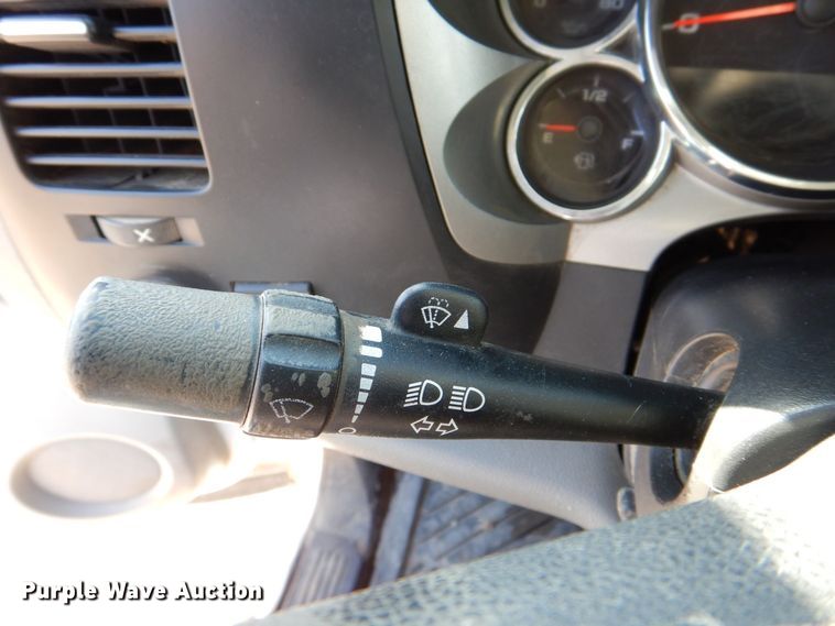 image for item DR4510 2013 Chevrolet Silverado 2500HD  Ext. Cab pickup truck