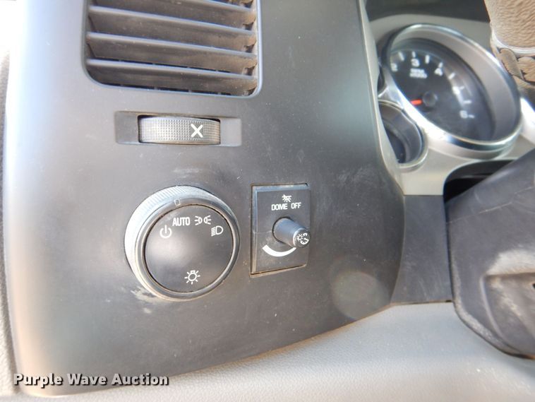 image for item DR4510 2013 Chevrolet Silverado 2500HD  Ext. Cab pickup truck