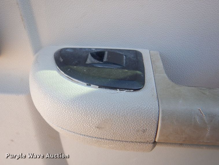 image for item DR4510 2013 Chevrolet Silverado 2500HD  Ext. Cab pickup truck