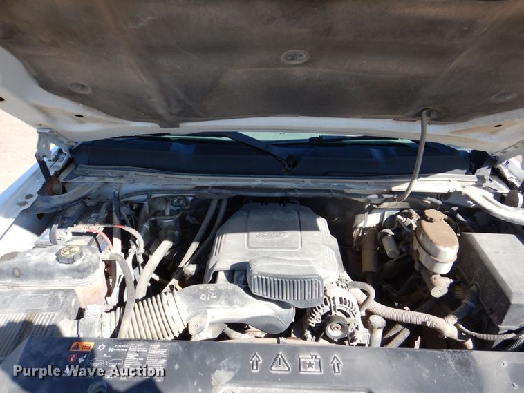 image for item DR4510 2013 Chevrolet Silverado 2500HD  Ext. Cab pickup truck