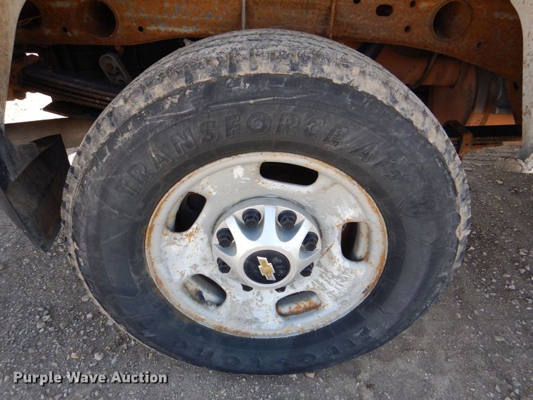 image for item DR4510 2013 Chevrolet Silverado 2500HD  Ext. Cab pickup truck