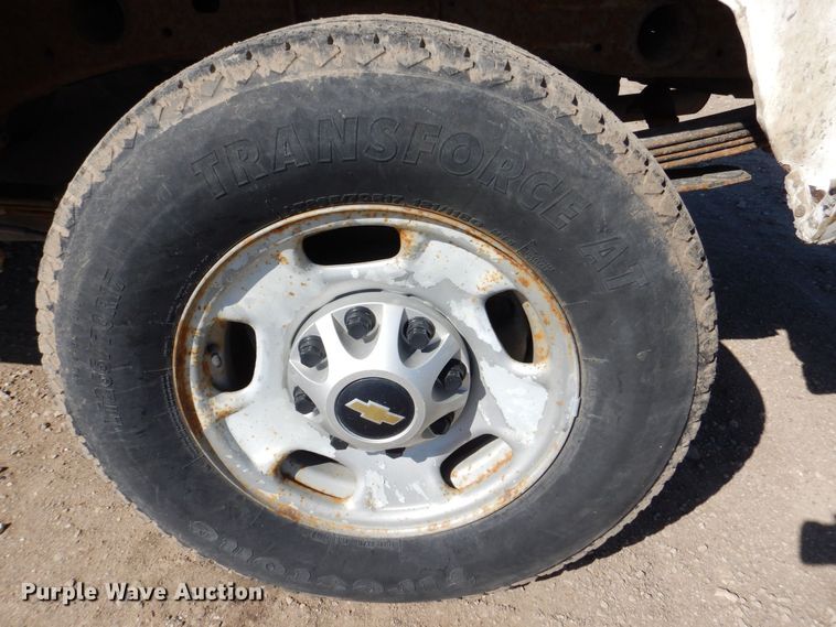 image for item DR4510 2013 Chevrolet Silverado 2500HD  Ext. Cab pickup truck