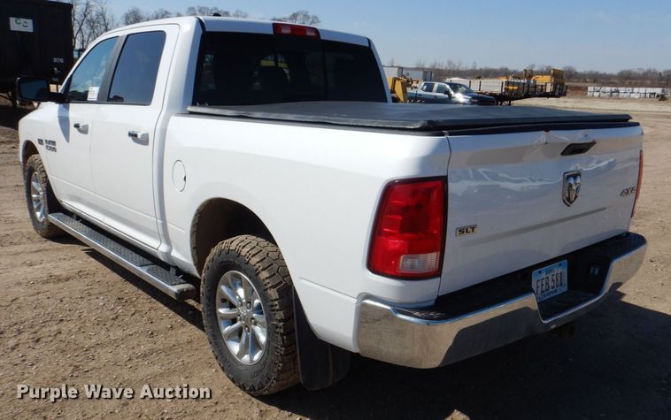 image for item DR4512 2017 Dodge Ram 1500 SLT  Crew Cab pickup truck