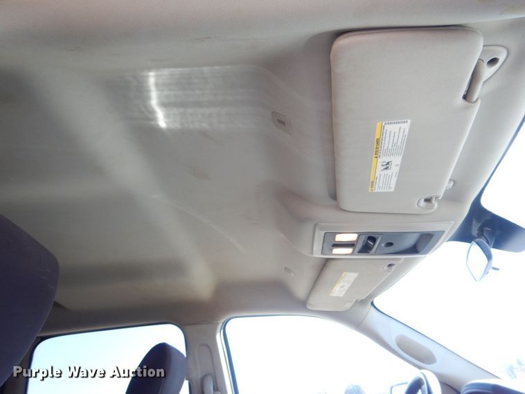 image for item DR4512 2017 Dodge Ram 1500 SLT  Crew Cab pickup truck