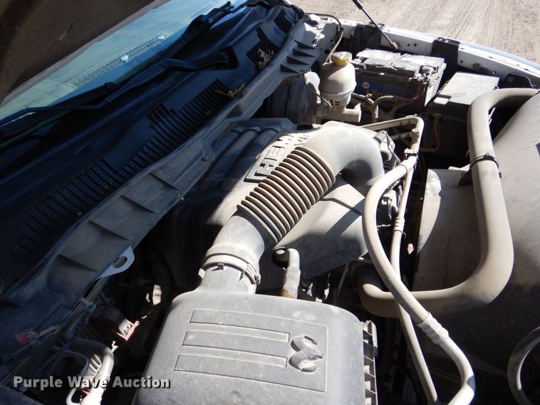 image for item DR4512 2017 Dodge Ram 1500 SLT  Crew Cab pickup truck