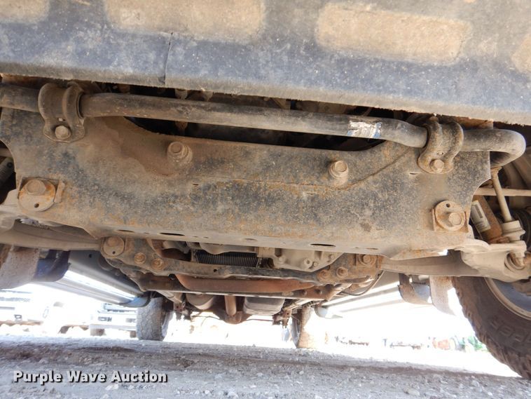 image for item DR4512 2017 Dodge Ram 1500 SLT  Crew Cab pickup truck