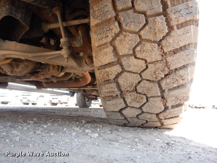 image for item DR4512 2017 Dodge Ram 1500 SLT  Crew Cab pickup truck