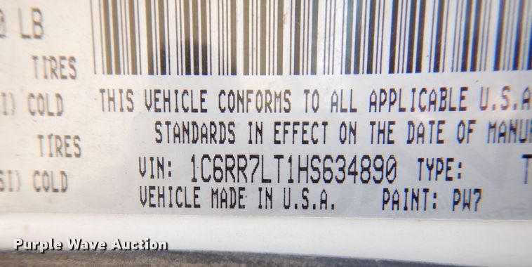 image for item DR4512 2017 Dodge Ram 1500 SLT  Crew Cab pickup truck