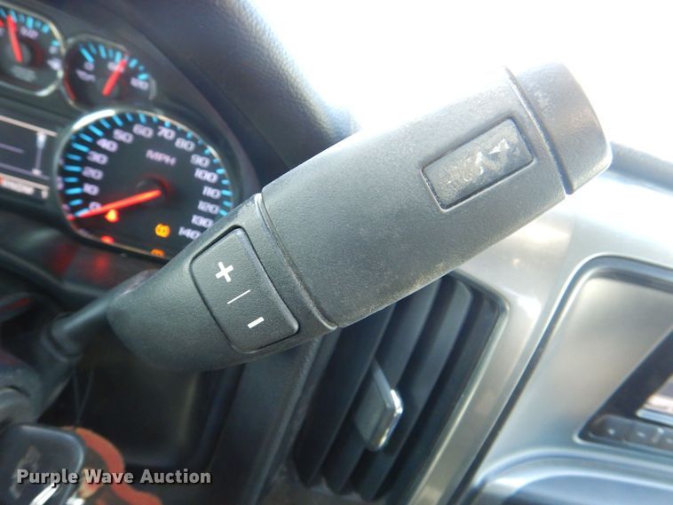 image for item DR4513 2015 Chevrolet Silverado 2500HD  Double Cab pickup truck