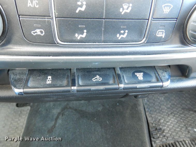 image for item DR4513 2015 Chevrolet Silverado 2500HD  Double Cab pickup truck