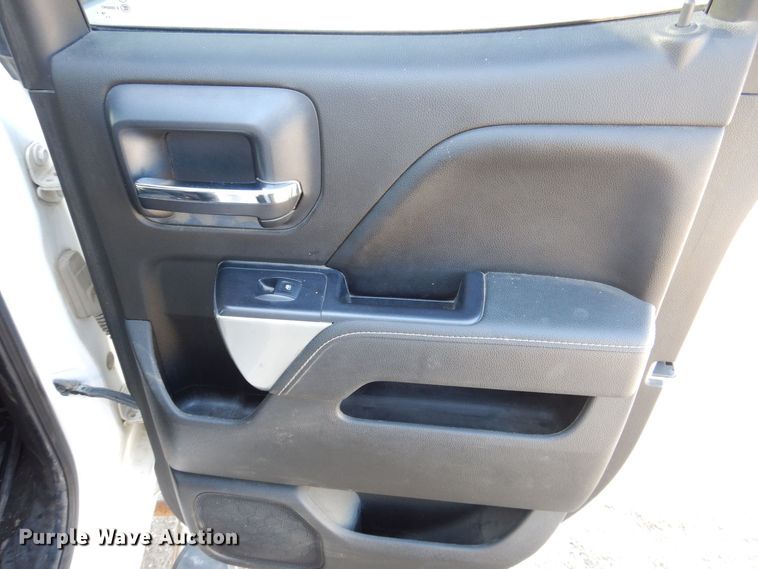 image for item DR4513 2015 Chevrolet Silverado 2500HD  Double Cab pickup truck