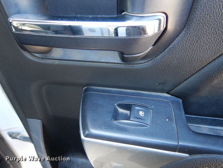 image for item DR4513 2015 Chevrolet Silverado 2500HD  Double Cab pickup truck