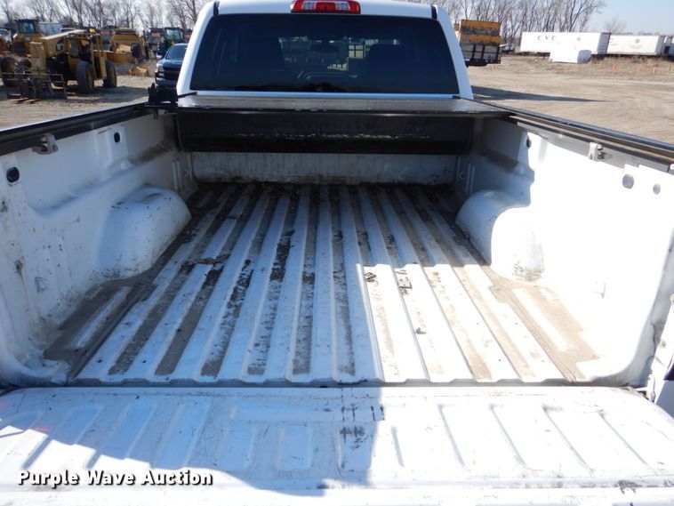 image for item DR4513 2015 Chevrolet Silverado 2500HD  Double Cab pickup truck