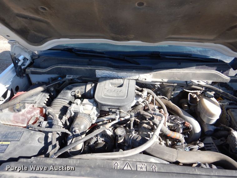 image for item DR4513 2015 Chevrolet Silverado 2500HD  Double Cab pickup truck