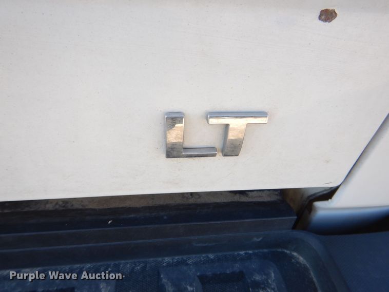 image for item DR4513 2015 Chevrolet Silverado 2500HD  Double Cab pickup truck