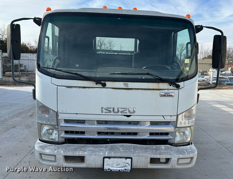 image for item DR5021 2008 Isuzu NQR  flatbed truck
