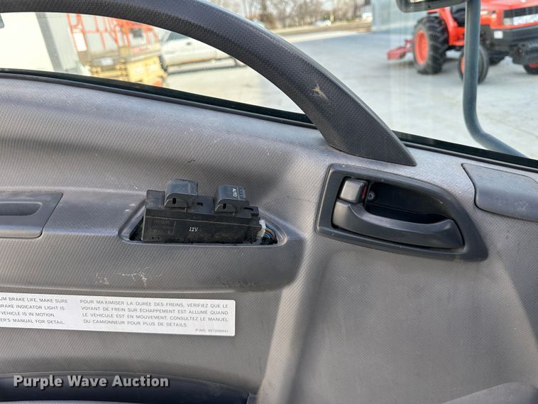 image for item DR5021 2008 Isuzu NQR  flatbed truck