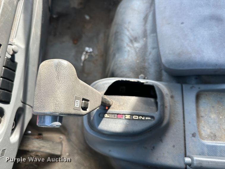 image for item DR5021 2008 Isuzu NQR  flatbed truck