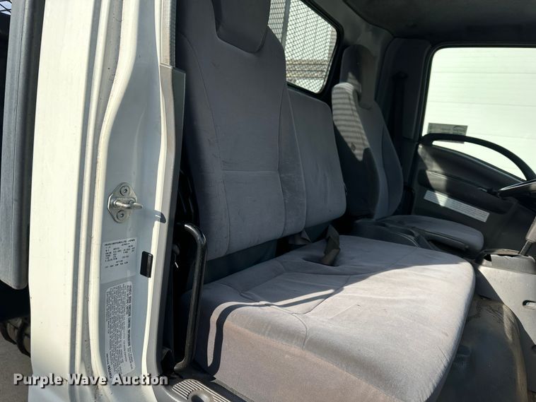 image for item DR5021 2008 Isuzu NQR  flatbed truck